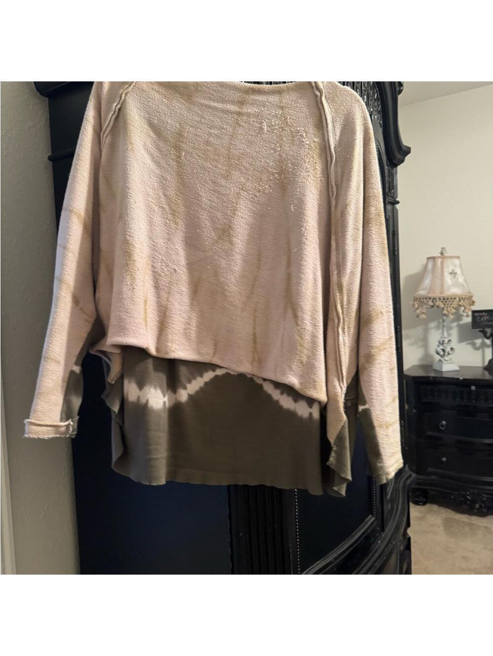 Free People East meets West tie dye sweatshirt - Picture 4 of 8